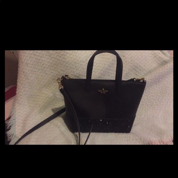 kate spade Handbags - Kate spade crossbody bag